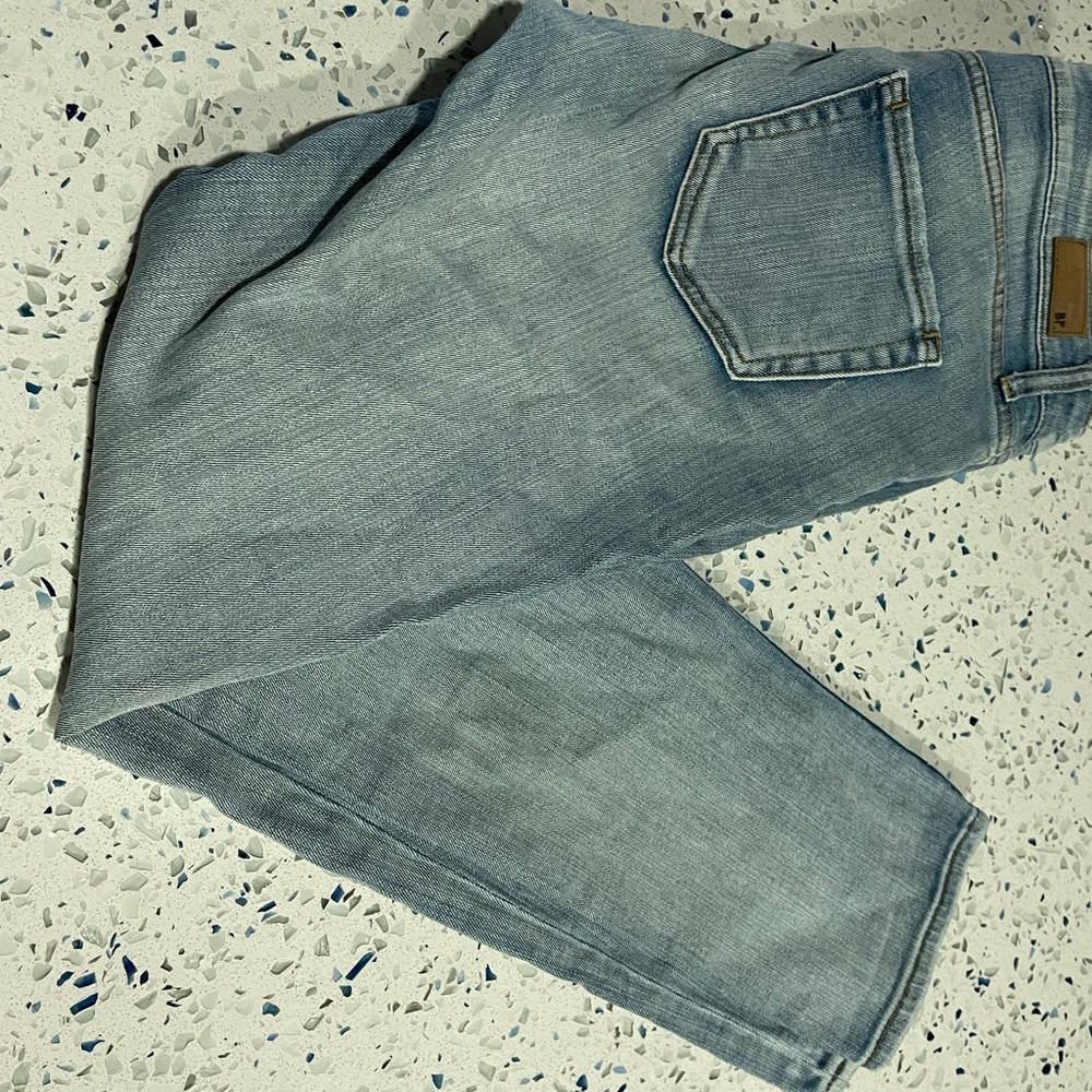 BP mid rise straight leg boyfriend distressed light wash jeans 29